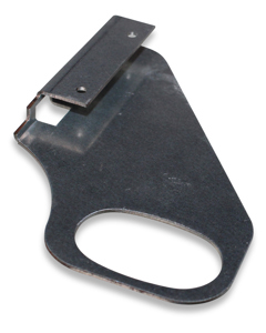 Bracket riveted appr.perch48x28 in front of nest Nova Col.2+